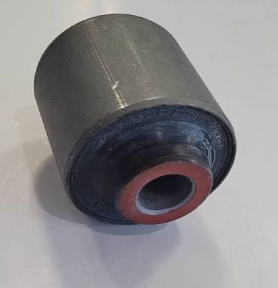 بوش طبق عقب GENESIS COUPE بوش طبق عقب GENESIS COUPE